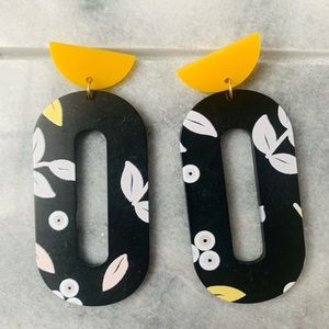 Oblong Dangle and Drop Earrings